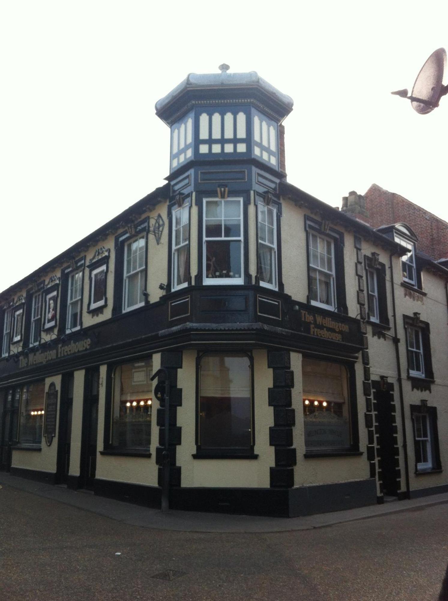 The Wellington Pub Cromer Esterno foto